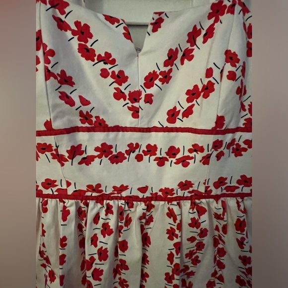 R & K Poppy Red and White Dress Size 12 - Picture 3 of 7